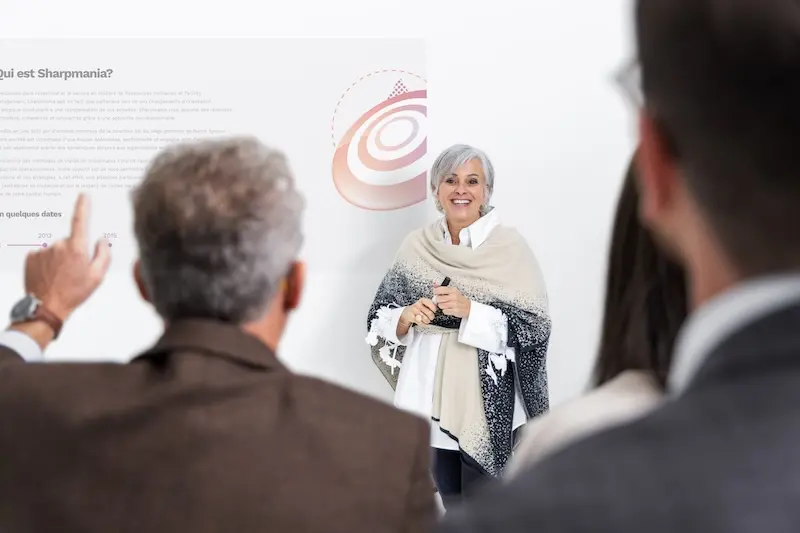 Développer les compétences, structurer les parcours, renforcer la performance collective Sharpmania Cabinet en stratégie RH & développement organisationnel